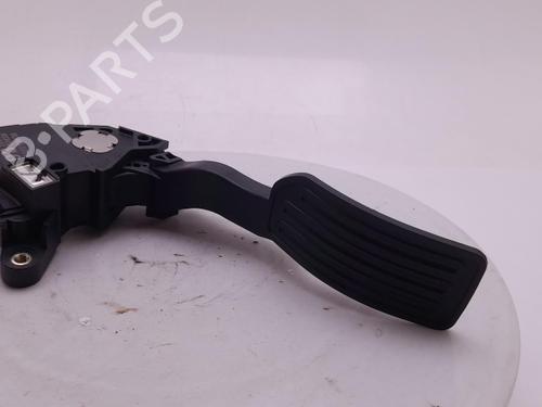 pedal-nissan-pulsar-hatchback-c13-2014-40300925 main image