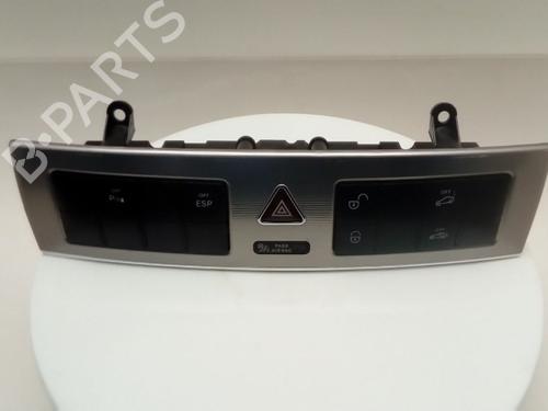 Warning switch MERCEDES-BENZ C-CLASS T-Model (S203) C 180 Kompressor (203.246) | BP40347077I22 - Image 1