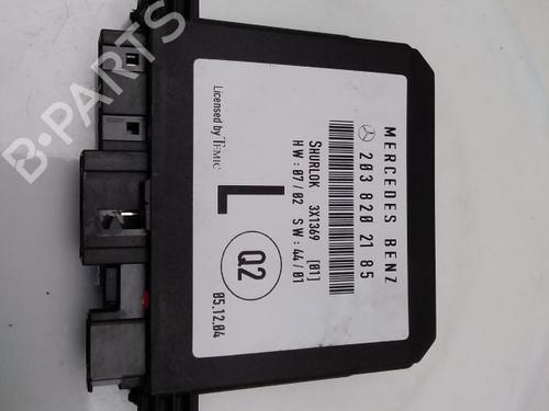 Used Engine control unit (ECU) Engine control unit (ECU) MERCEDES-BENZ C-CLASS (W203) C 55 AMG (203.076) (367 hp) 40347302 40347302