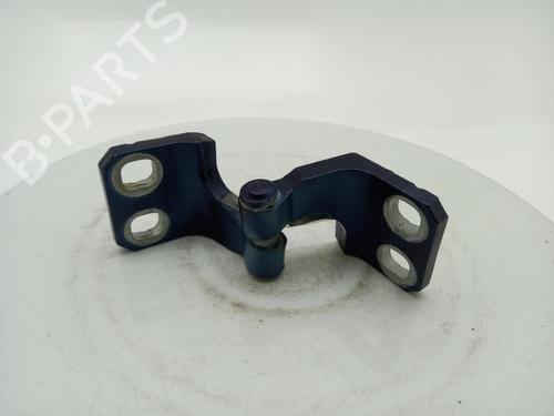 hingedoor-check-strap-maserati-levante-suv-m161-2016-40341416 main image