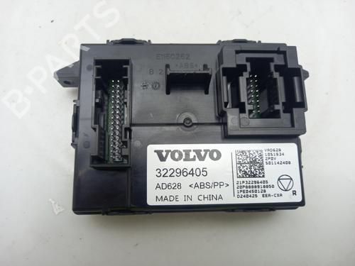 engine-control-unit-ecu-volvo-xc40-536-2017-40305860 main image