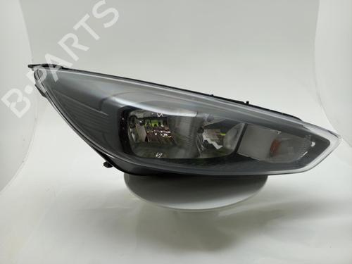 Used Right headlight Right headlight FORD FOCUS III 1.5 TDCi (120 hp) 40335454 40335454