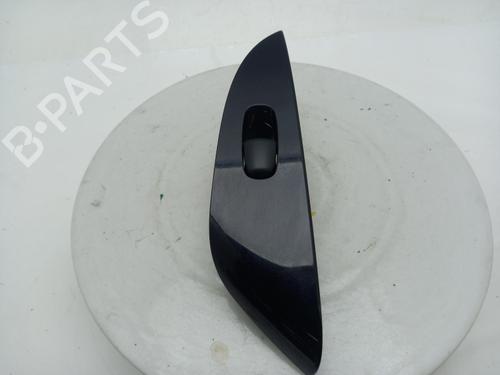 switch-nissan-leaf-ze1-2017-40316425 main image