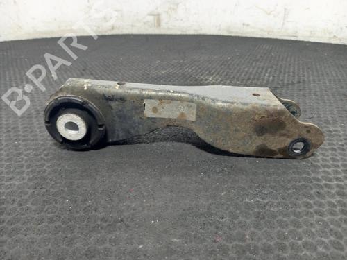 right-rear-suspension-arm-jaguar-f-pace-x761-2015-40330985 main image