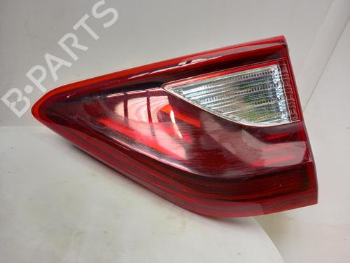 right-taillight-kia-stonic-yb-2017-40323418 main image