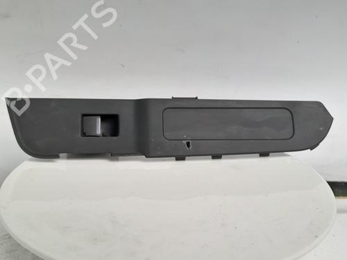 Used Switch Switch LAND ROVER DEFENDER Station Wagon (L663) D250 MHEV 4x4 (249 hp) 40313513 40313513