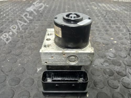 Used ABS pump ABS pump MAZDA 2 (DE_, DH_) 1.3 (DE3FS) (75 hp) 40303831 40303831