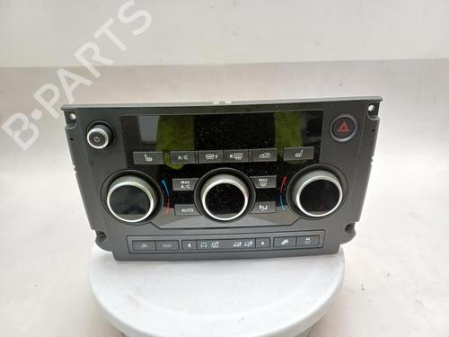 climate-control-land-rover-discovery-sport-l550-2014-40344057 main image