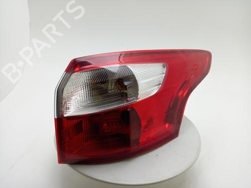 right-taillight-ford-focus-iii-turnier-2010-2011-2012-2013-2014-2015-2016-2017-2018-2019-2020-40326407 main image
