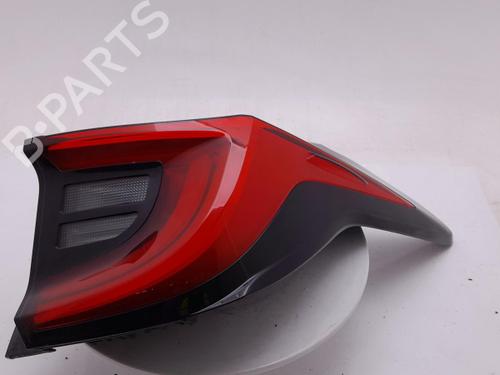 right-taillight-toyota-yaris-_p21_-_pa1_-_ph1_-2020-40301039 main image