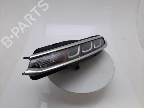 Used Left daytime light Left daytime light CITROËN C3 III (SX) 1.5 BlueHDi 100 (SXYHYP, SXYHTU) (102 hp) 40310485 40310485