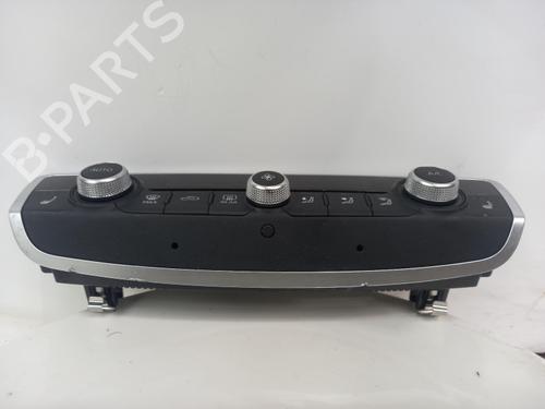 climate-control-audi-q2-gab-gag-2016-40317989 main image