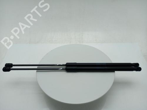 tailgate-lift-support-vw-polo-vi-aw1-bz1-ae1-2017-40300728 main image