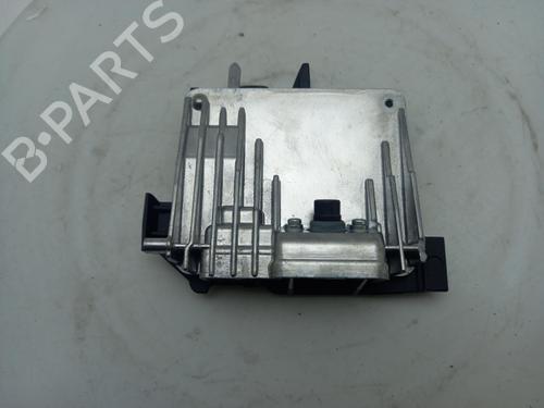 camera-mercedes-benz-a-class-w177-2018-40309278 main image