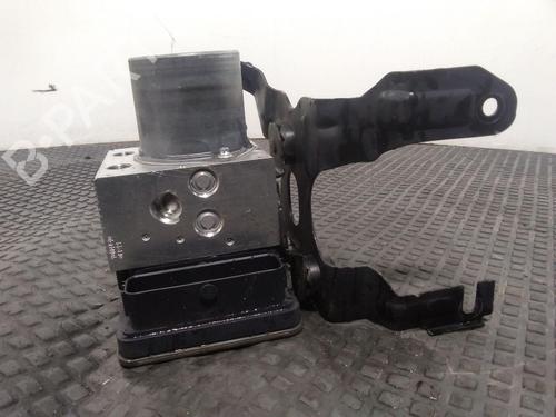 abs-pump-land-rover-range-rover-velar-l560-2017-40346457 main image
