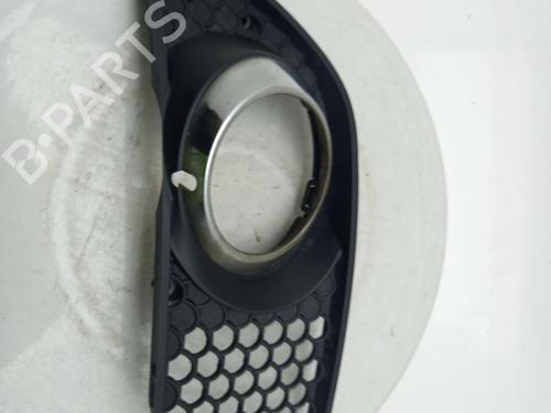 grille-mercedes-benz-c-class-w204-2007-2008-2009-2010-2011-2012-2013-2014-2015-40328531 main image