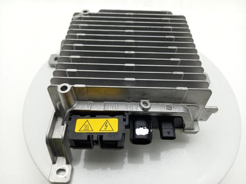 inverterconverter-audi-a3-limousine-8ys-8ym-2020-40311893 main image