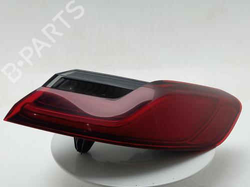 right-taillight-bmw-8-coupe-g15-f92-2018-40303199 main image