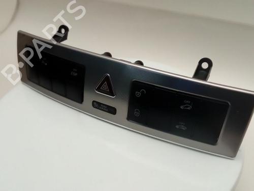 Warning switch MERCEDES-BENZ C-CLASS T-Model (S203) C 180 Kompressor (203.246) | BP40347077I22 - Image 3