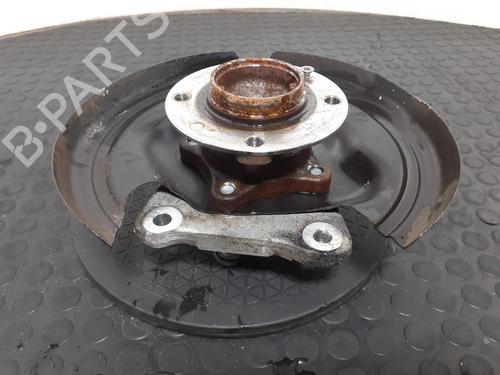 Used Right rear steering knuckle Right rear steering knuckle PEUGEOT 208 II (UB_, UP_, UW_, UJ_) e-208 (136 hp) 40344035 40344035