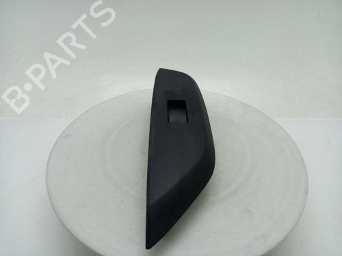 switch-toyota-yaris-_p21_-_pa1_-_ph1_-2020-40329997 main image