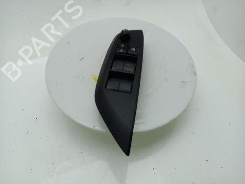 Used Switch Switch TOYOTA YARIS (_P21_, _PA1_, _PH1_) 1.5 Hybrid (MXPH10, MXPH11) (116 hp) 40320921 40320921