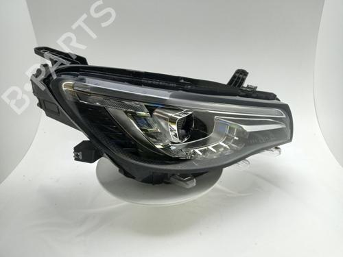 right-headlight-mg-mg-hs-as23-2018-40325606 main image