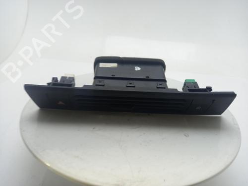 air-vent-vauxhall-astra-mk-viii-l-2021-40303378 main image