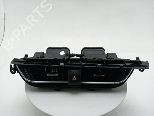 air-vent-toyota-c-hr-_x1_-2016-40309494 main image