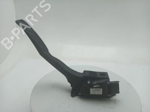 pedal-mg-mg-zs-suv-azs1-2017-40310806 main image