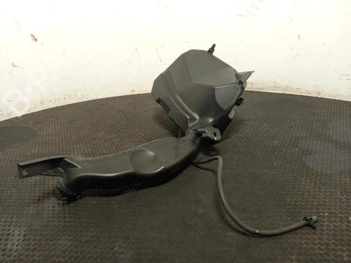 windscreen-washer-tank-tesla-model-y-5yjy-2019-40325038 main image