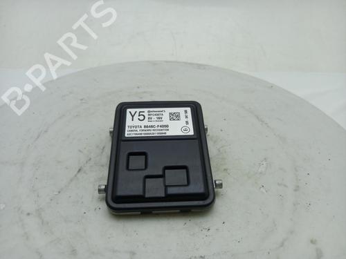 camera-toyota-c-hr-_x1_-2016-40309506 main image