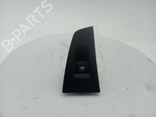 Used Switch Switch BMW 1 (F40) 118 i (140 hp) 40322026 40322026