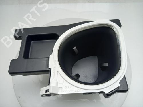 cupobject-holder-toyota-c-hr-_x1_-2016-40309489 main image