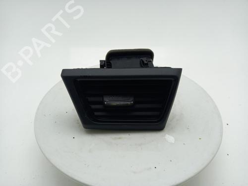 air-vent-nissan-leaf-ze1-2017-40326362 main image