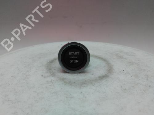switch-jaguar-e-pace-x540-2017-40345541 main image