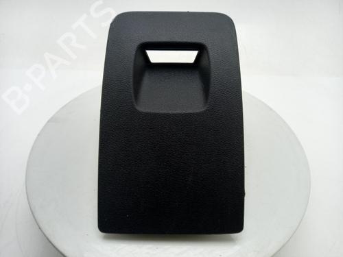Used Cup/Object holder Cup/Object holder RENAULT TRAFIC III Van (FG_) 1.6 dCi 120 (FGMK) (121 hp) 40520709 40520709