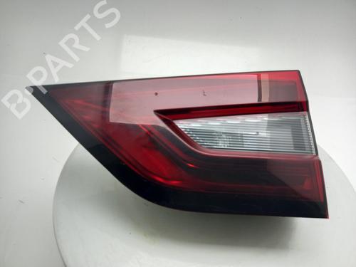 right-taillight-nissan-juke-f16_-2019-40333839 main image