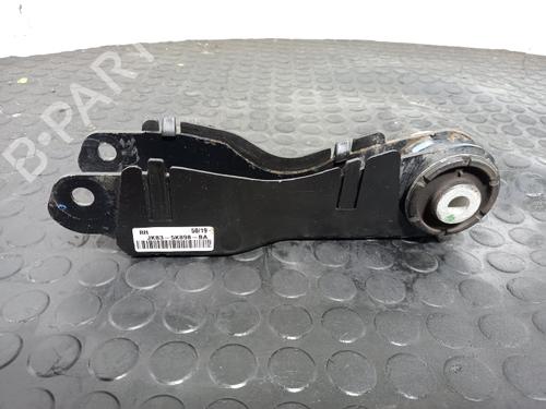 right-rear-suspension-arm-land-rover-discovery-sport-l550-2014-40336303 main image