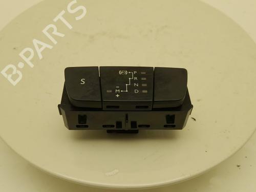 Used Switch Switch CITROËN C3 AIRCROSS II (2R_, 2C_) 1.2 PureTech 130 (2RHNYH) (131 hp) 40302471 40302471