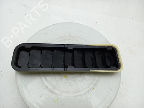 pipe-land-rover-range-rover-v-l460-2021-40315078 main image