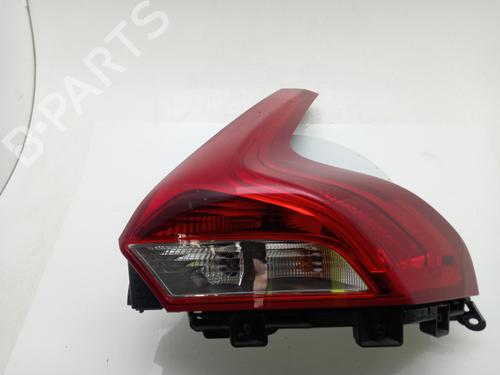 Used Right taillight Right taillight VOLVO V40 Hatchback (525) D2 (120 hp) 40313743 40313743