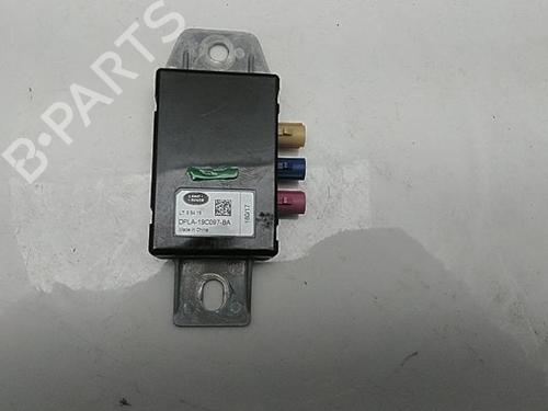 engine-control-unit-ecu-land-rover-discovery-sport-l550-2014-40312764 main image