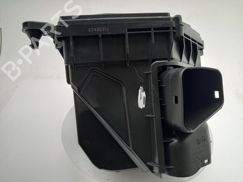 Used Air filter box Air filter box VOLVO XC60 II (246) B4 Mild-Hybrid AWD (197 hp) 40302113 40302113