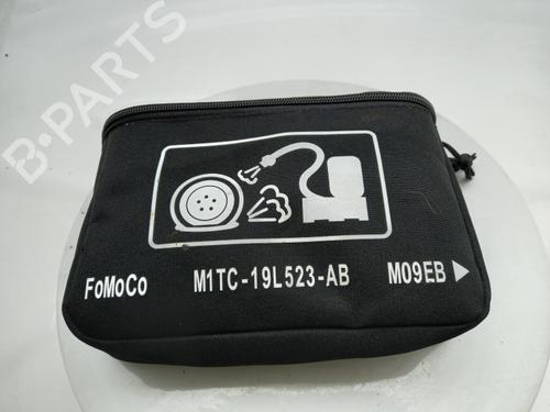 jack-kit-ford-puma-j2k-cf7-2019-40301490 main image