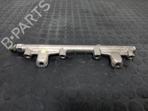 Used Injection rail Injection rail AUDI A3 Limousine (8YS, 8YM) S3 TFSI quattro (310 hp) 40338096 40338096