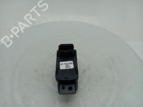 Switch RENAULT CLIO V (B7_) 1.6 E-TECH 145 (B7MU) | BP40487058I30 - Image 5