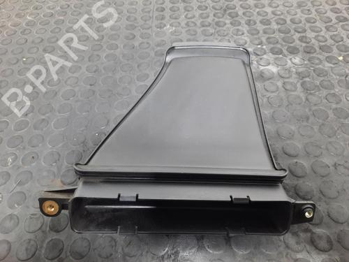 pipe-maserati-levante-suv-m161-2016-40341410 main image