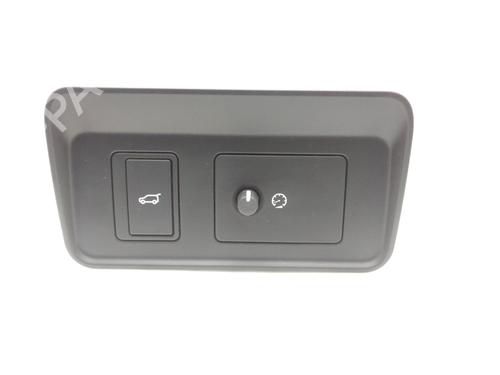 switch-land-rover-discovery-v-l462-2016-40344683 main image