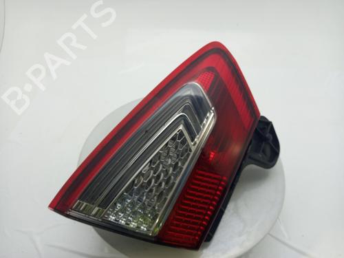 left-taillight-ford-mondeo-iv-ba7-2007-2008-2009-2010-2011-2012-2013-2014-2015-40321211 main image